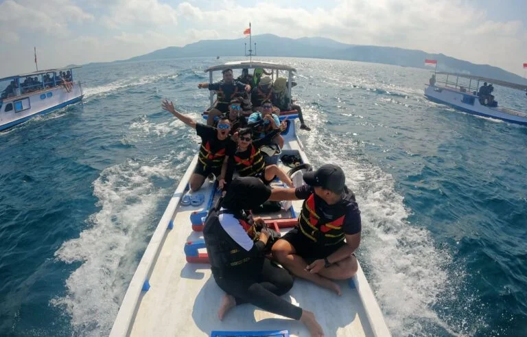 Tour Satu Hari di Karimunjawa