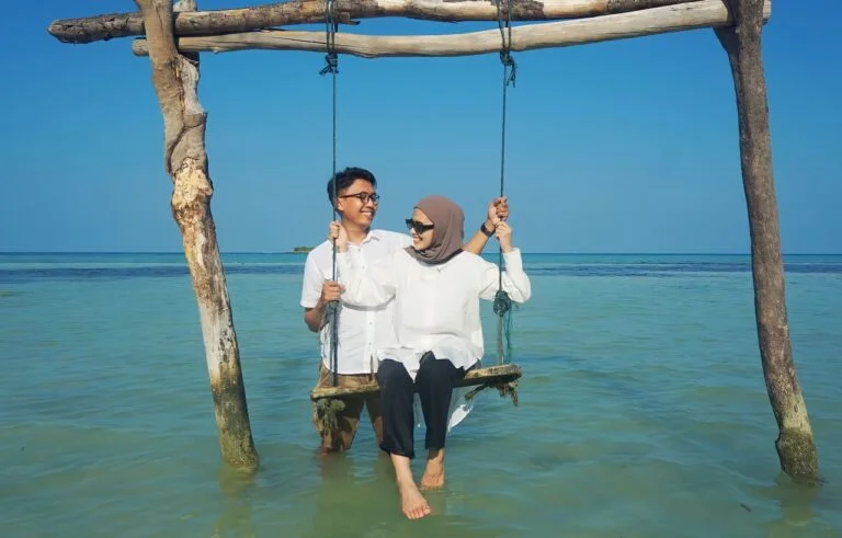 Paket Honeymoon Karimunjawa