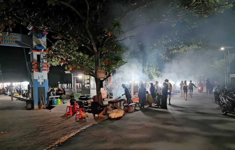 Wisata Malam di Karimunjawa