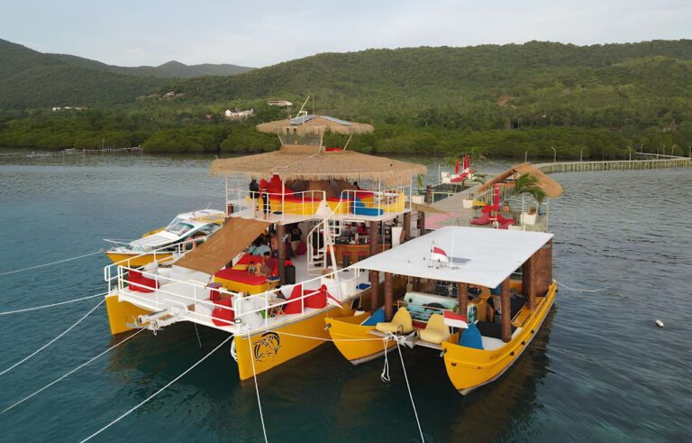 Ben’s Cafe dan Resto Karimunjawa