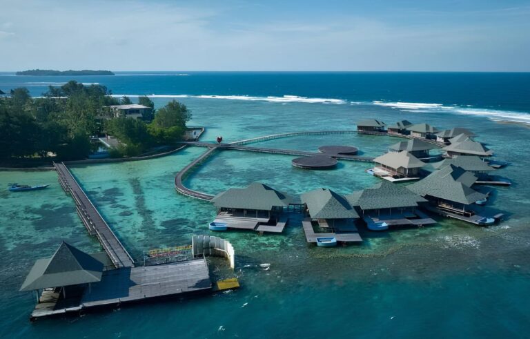 Grand Mega Diving Resort Karimunjawa