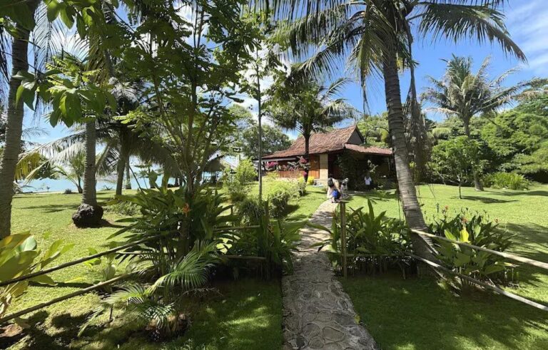 Villa Tengkek Karimunjawa